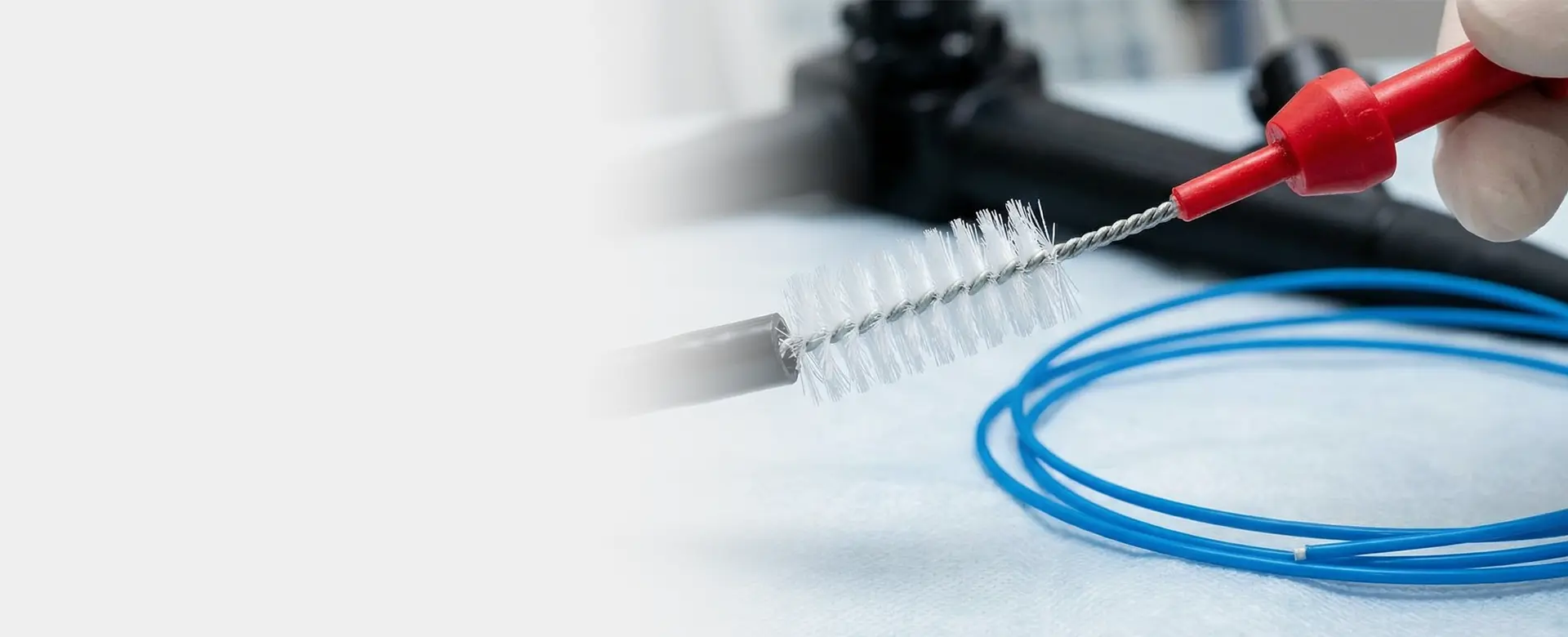 တစ်ခါသုံး Endoscope သန့်ရှင်းရေး Brush စက်ရုံတိုက်ရိုက်စျေးနှုန်း